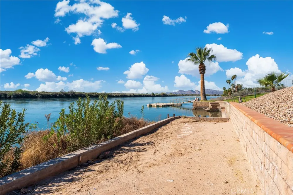 7515 Rio Vista Big River, CA 92242