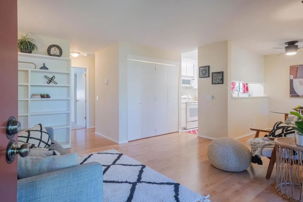 515 Ramona Court #1 Monterey, CA 93940