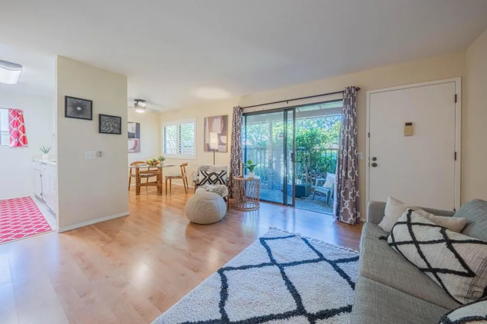 515 Ramona Court #1 Monterey, CA 93940