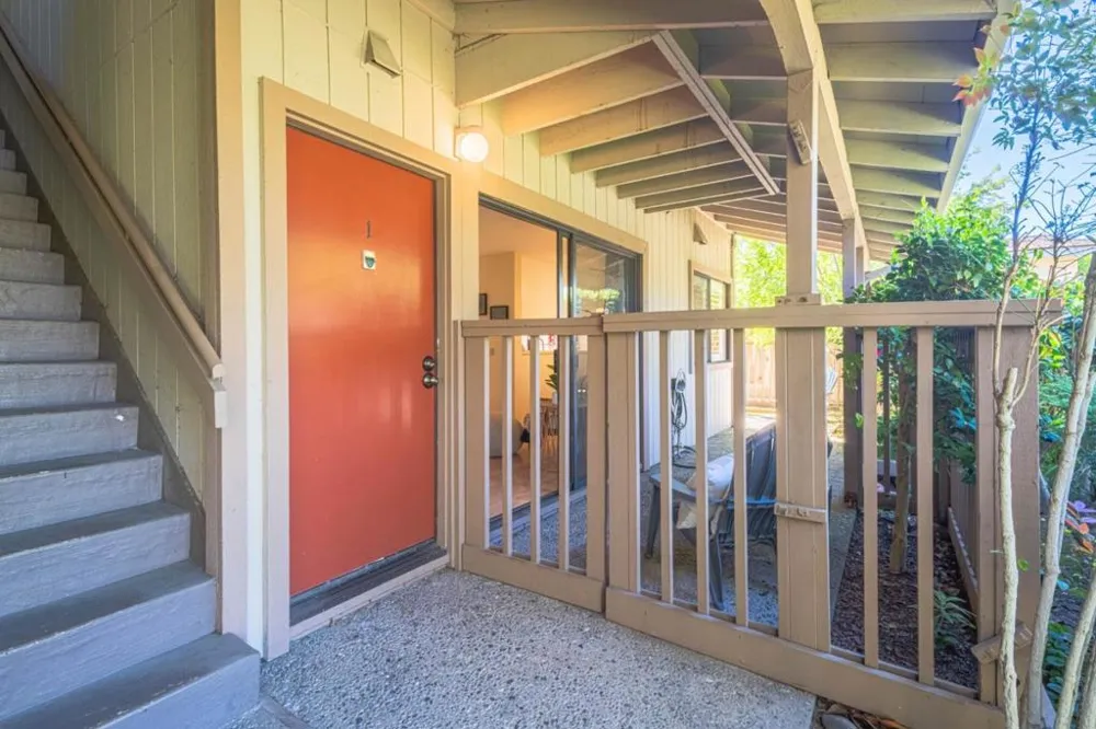 515 Ramona Court #1 Monterey, CA 93940