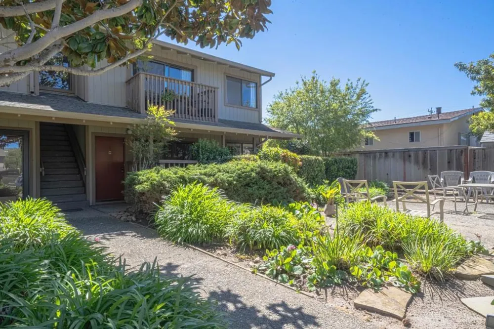 515 Ramona Court #1 Monterey, CA 93940