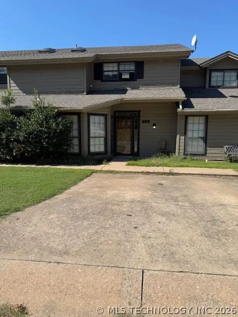 4 Lakeview