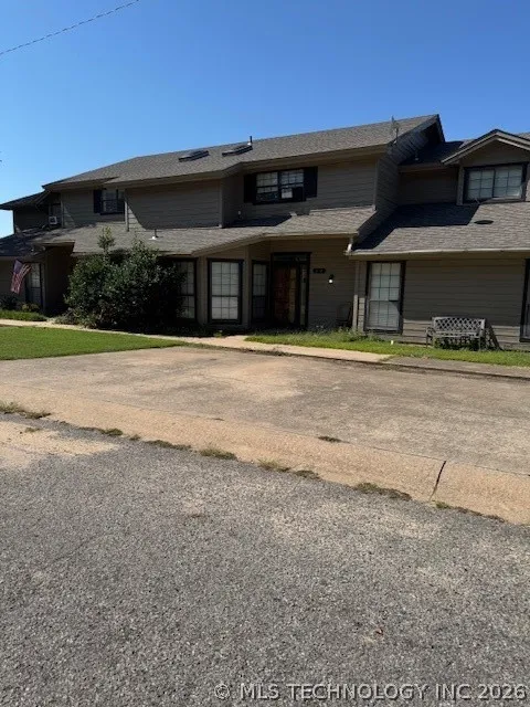 4 Lakeview Burneyville, OK 73430