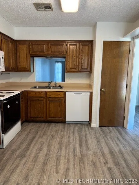 4 Lakeview Burneyville, OK 73430