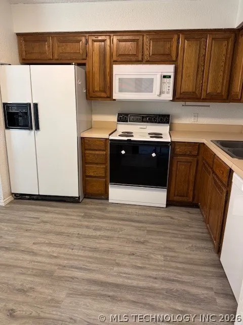 4 Lakeview Burneyville, OK 73430