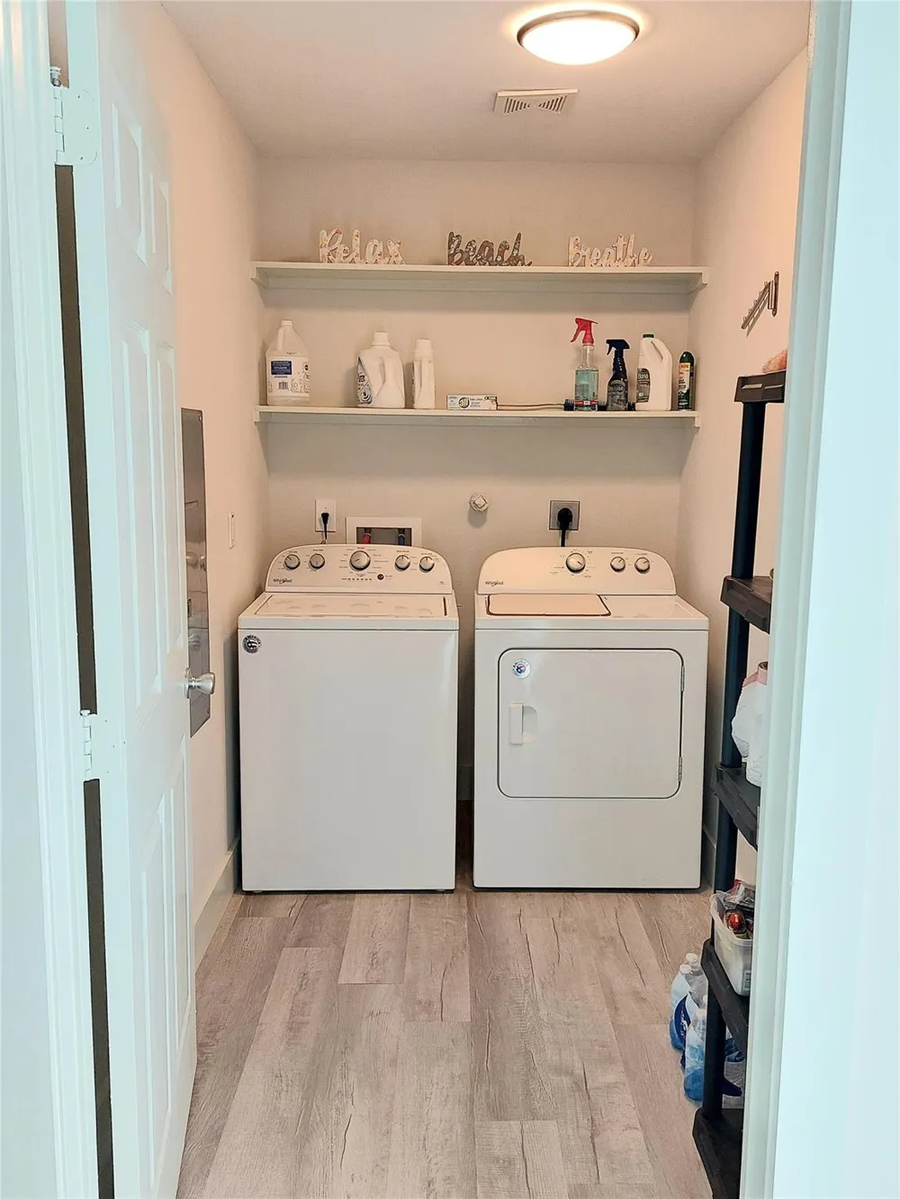 805 Nelson Avenue Port Bolivar, TX 77650