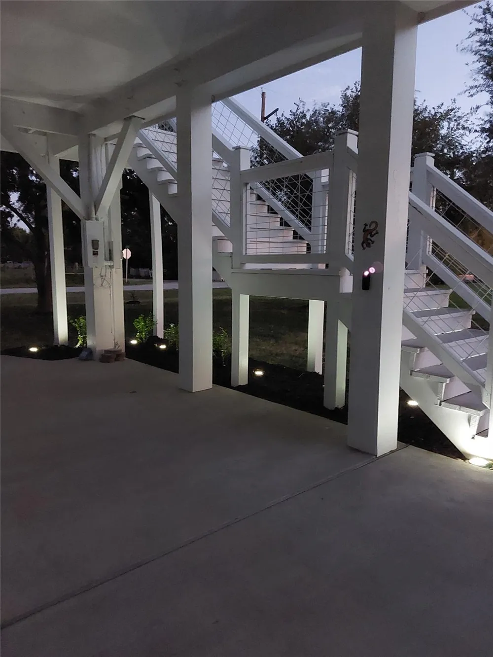 805 Nelson Avenue Port Bolivar, TX 77650