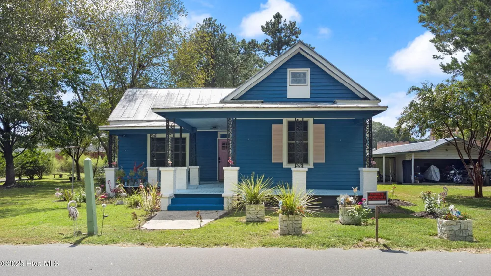 104 Trent Street Trenton, NC 28585