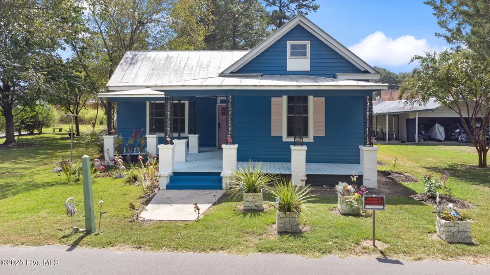 104 Trent Street Trenton, NC 28585