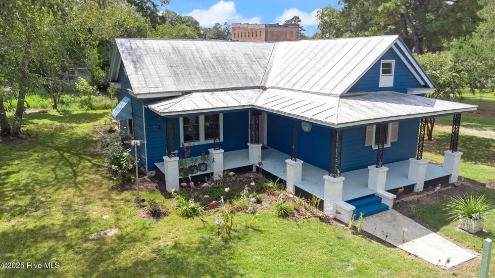 104 Trent Street Trenton, NC 28585