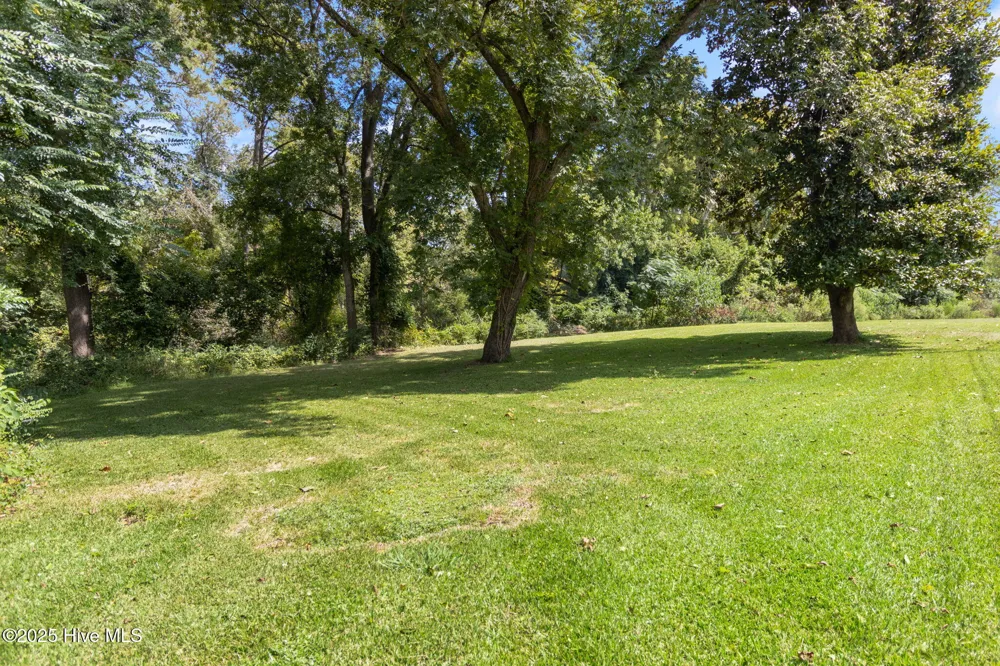104 Trent Street Trenton, NC 28585
