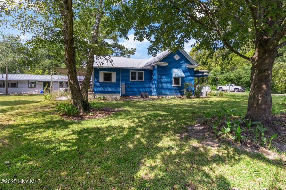 104 Trent Street Trenton, NC 28585