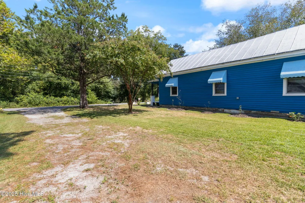 104 Trent Street Trenton, NC 28585