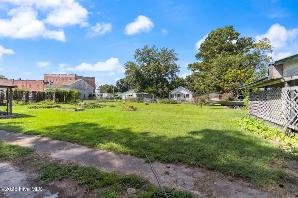 104 Trent Street Trenton, NC 28585