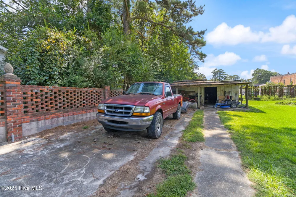 104 Trent Street Trenton, NC 28585