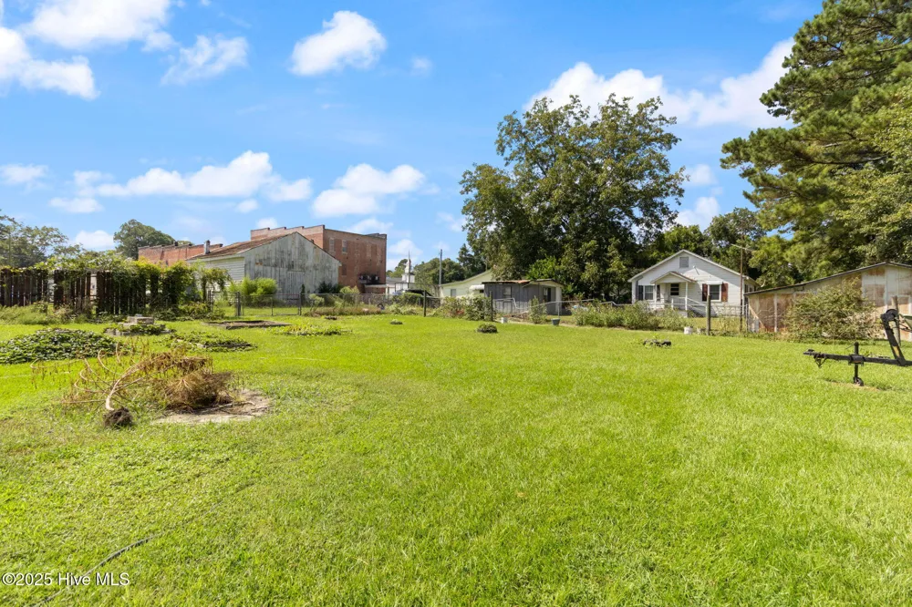 104 Trent Street Trenton, NC 28585
