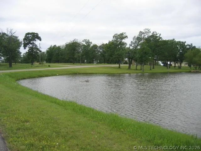 23 E Hillside Road Cookson, OK 74427