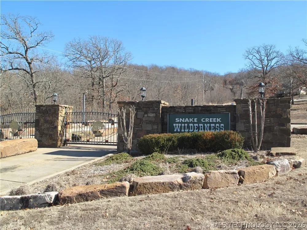23 E Hillside Road Cookson, OK 74427