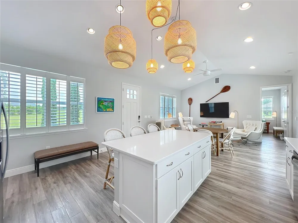 10220 BAY LAKE ROAD Groveland, FL 34736