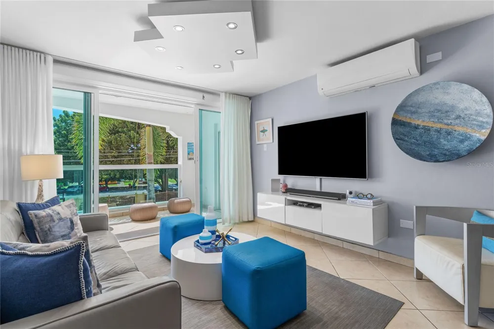 115 ESQ CAMBIJA STREET #2B Rincon, PR 00677