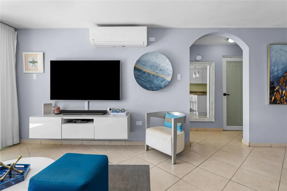 115 ESQ CAMBIJA STREET #2B Rincon, PR 00677