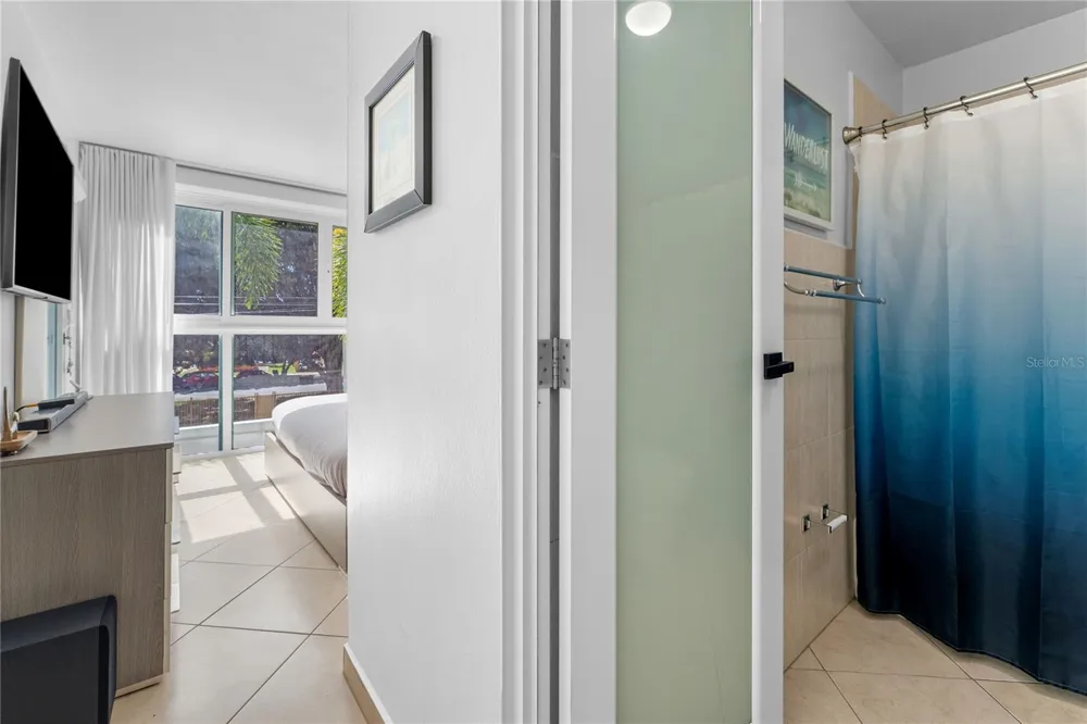 115 ESQ CAMBIJA STREET #2B Rincon, PR 00677