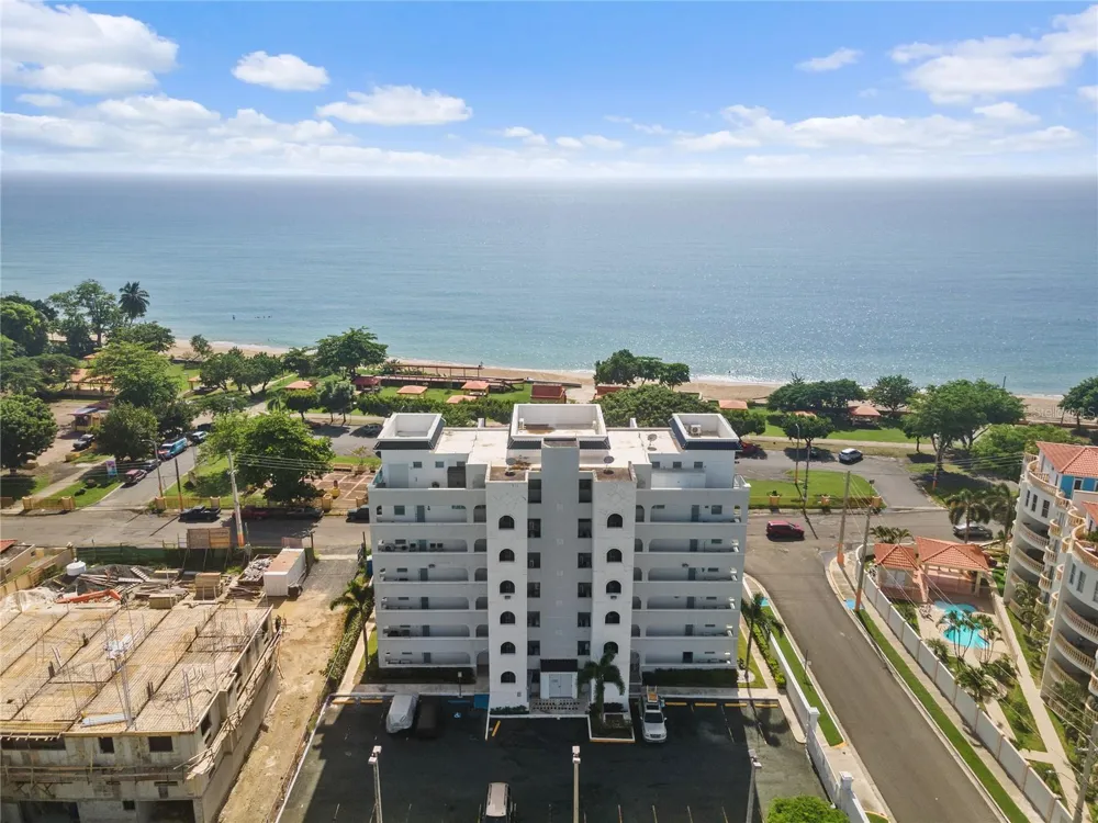 115 ESQ CAMBIJA STREET #2B Rincon, PR 00677