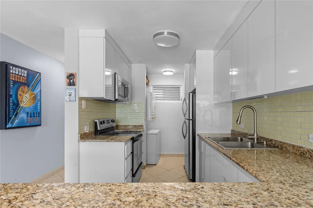 115 ESQ CAMBIJA STREET #2B Rincon, PR 00677