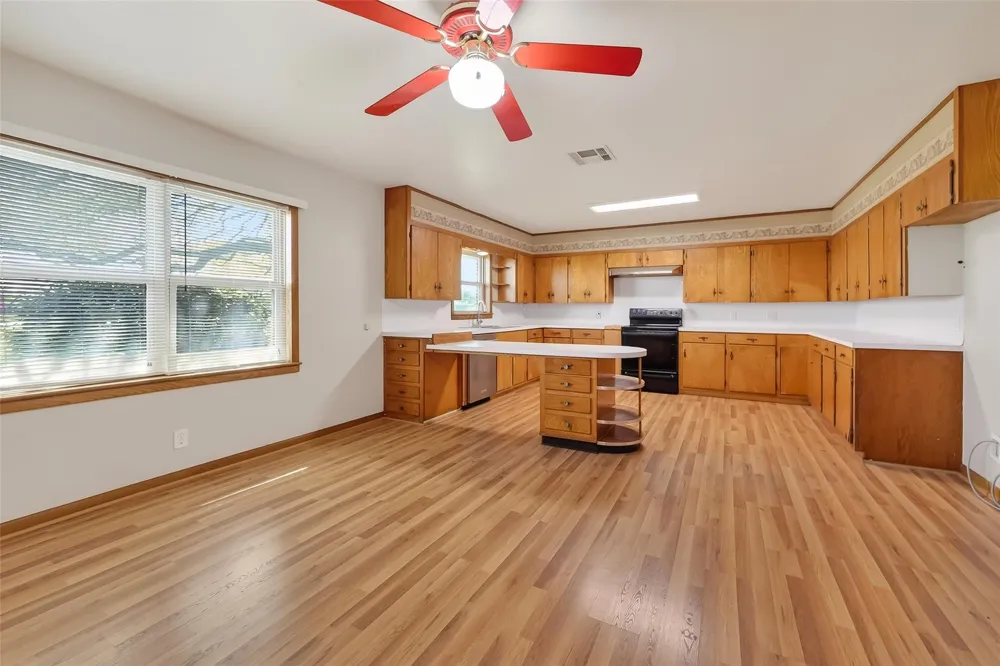 11934 Fm 1994 Road Guy, TX 77444