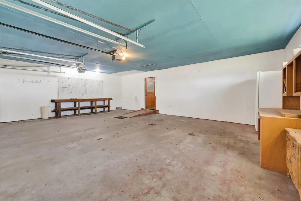 11934 Fm 1994 Road Guy, TX 77444