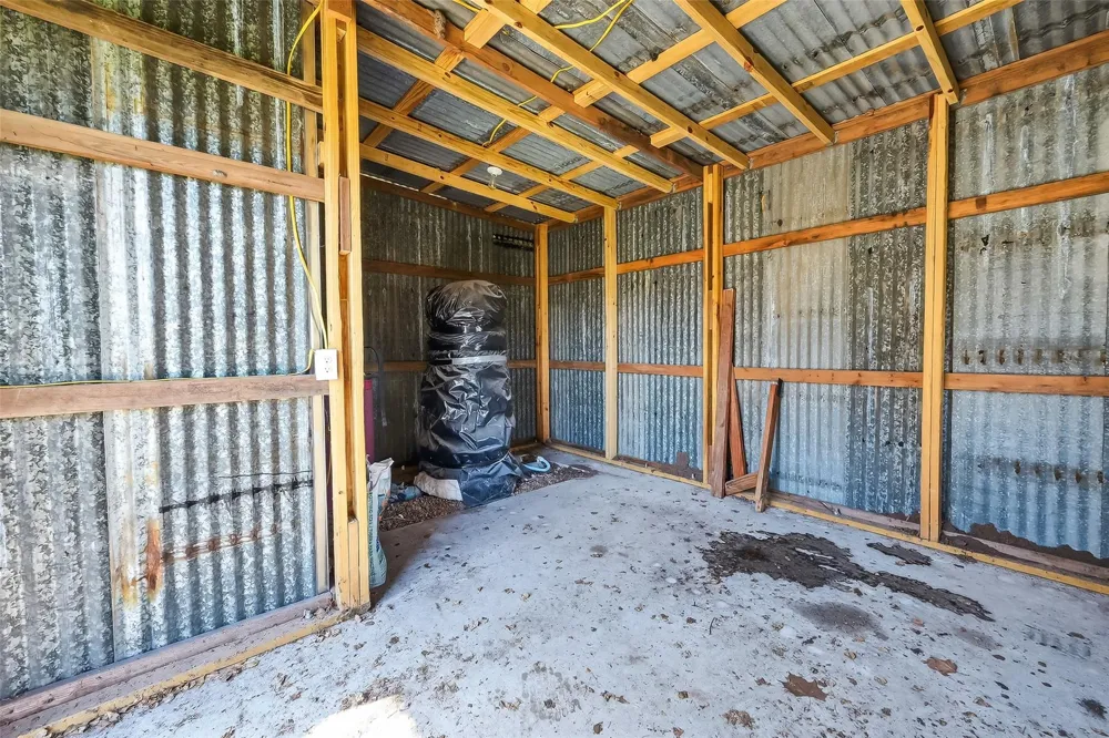 11934 Fm 1994 Road Guy, TX 77444