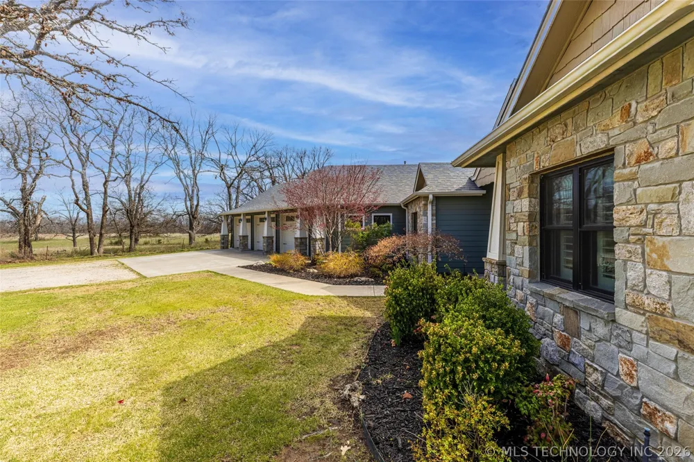 16755 S 4162 ROAD Claremore, OK 74017