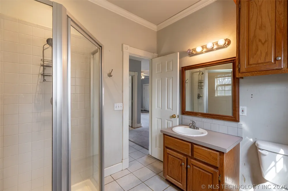 16755 S 4162 ROAD Claremore, OK 74017