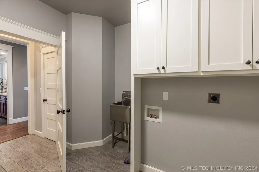 16755 S 4162 ROAD Claremore, OK 74017