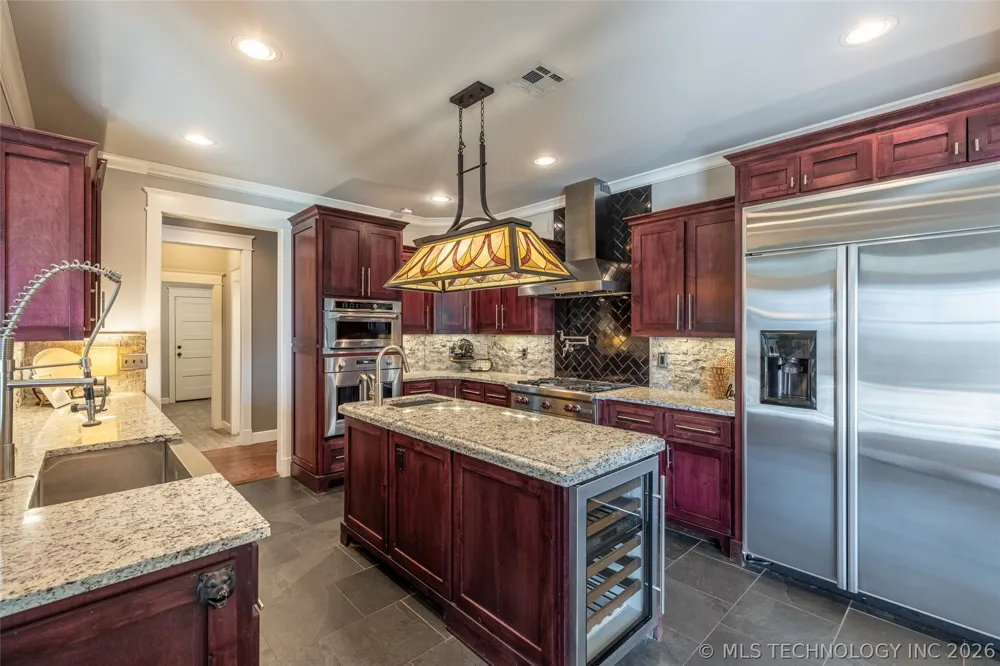 16755 S 4162 ROAD Claremore, OK 74017