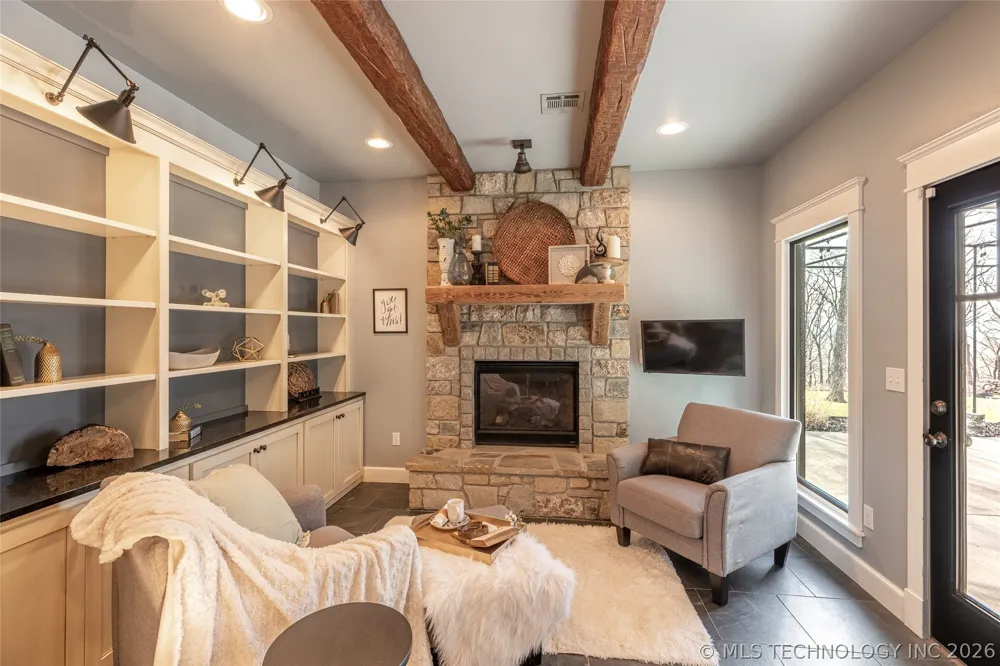 16755 S 4162 ROAD Claremore, OK 74017