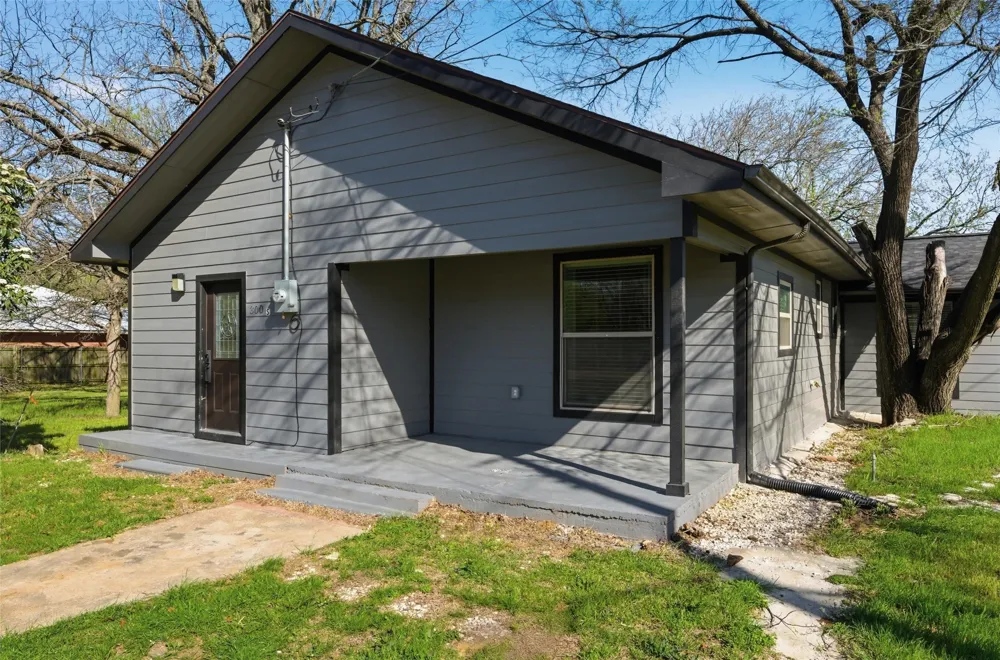 300 S 2nd Street Tehuacana, TX 76686