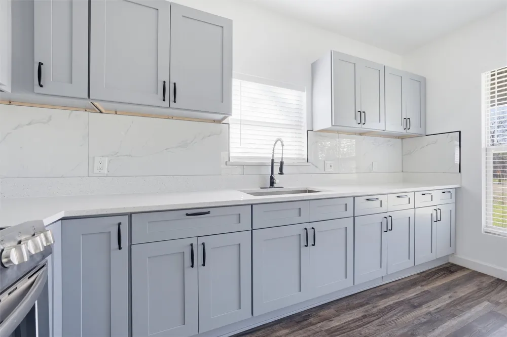 300 S 2nd Street Tehuacana, TX 76686