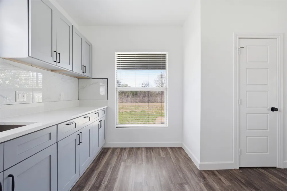 300 S 2nd Street Tehuacana, TX 76686