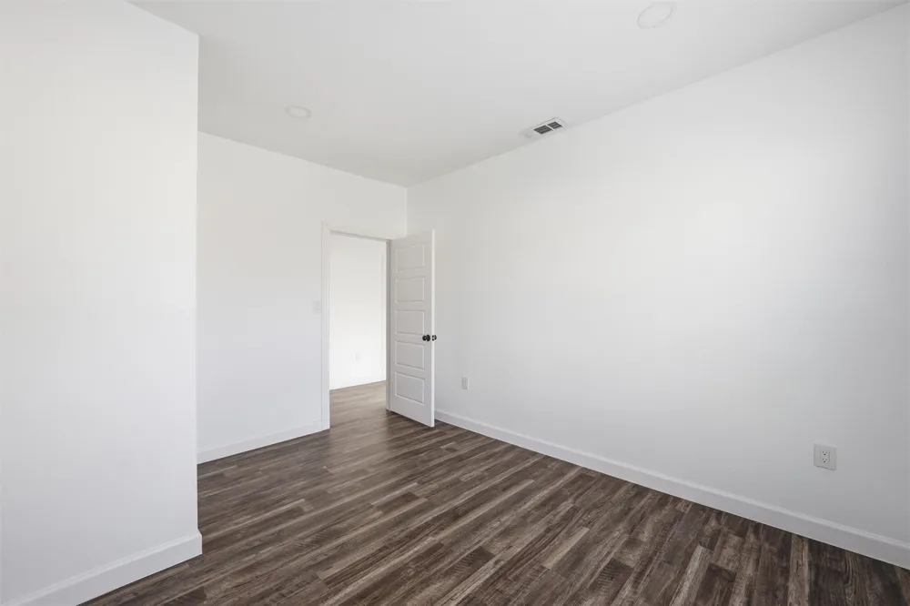300 S 2nd Street Tehuacana, TX 76686