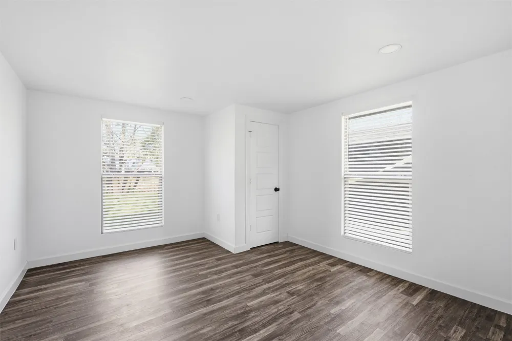 300 S 2nd Street Tehuacana, TX 76686