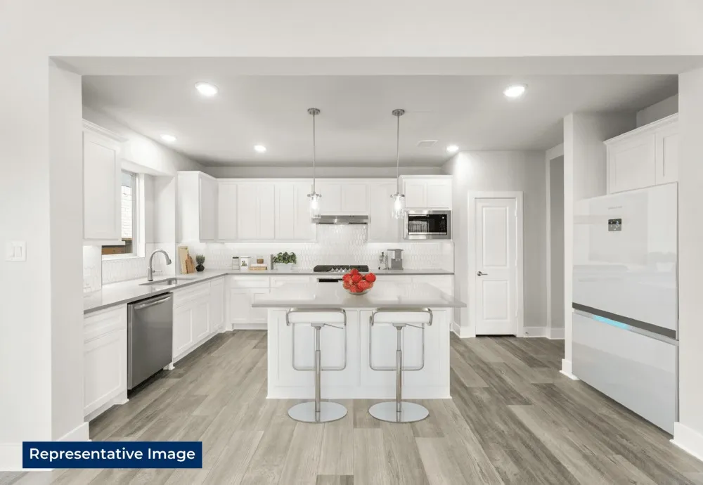 712 S Hidden Lakes Drive DeSoto, TX 75115