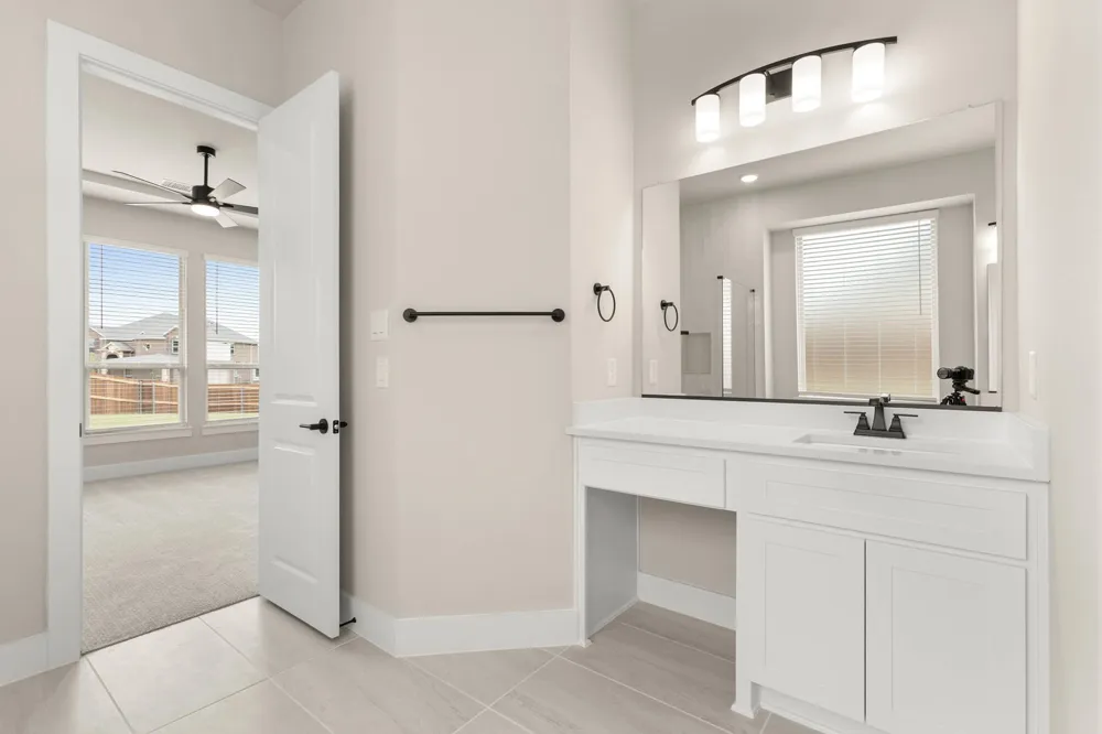 513 Pond Springs Drive DeSoto, TX 75115