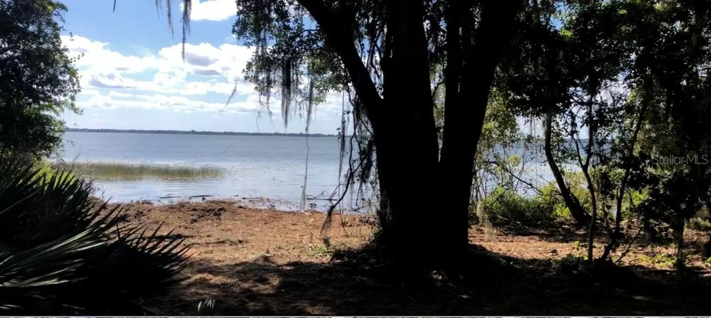 LAKE REEDY BOULEVARD Frostproof, FL 33843