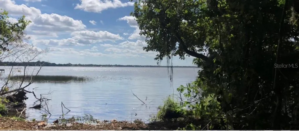 LAKE REEDY BOULEVARD Frostproof, FL 33843