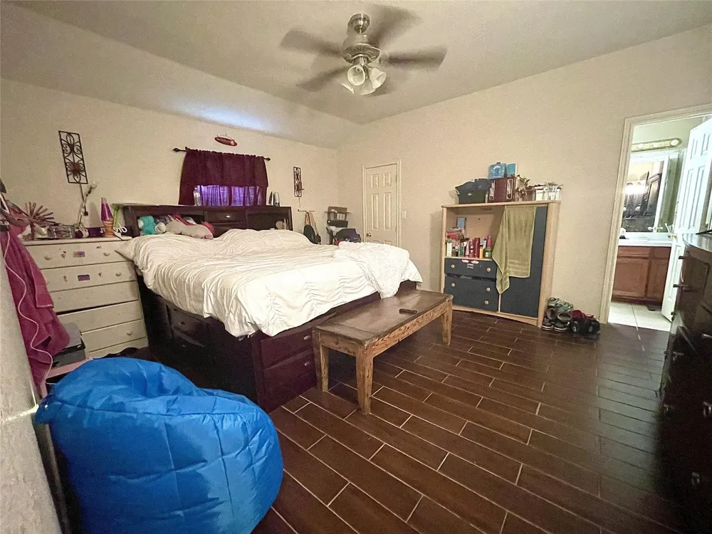 5301 Joshua Court Sansom Park, TX 76114