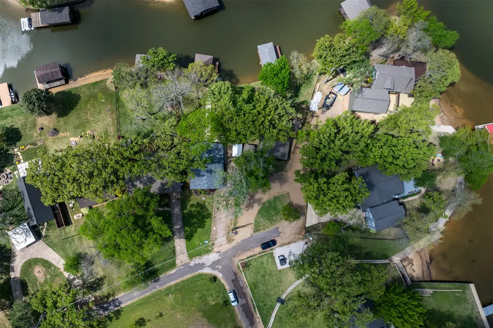112 Greenwood Drive Trinidad, TX 75163