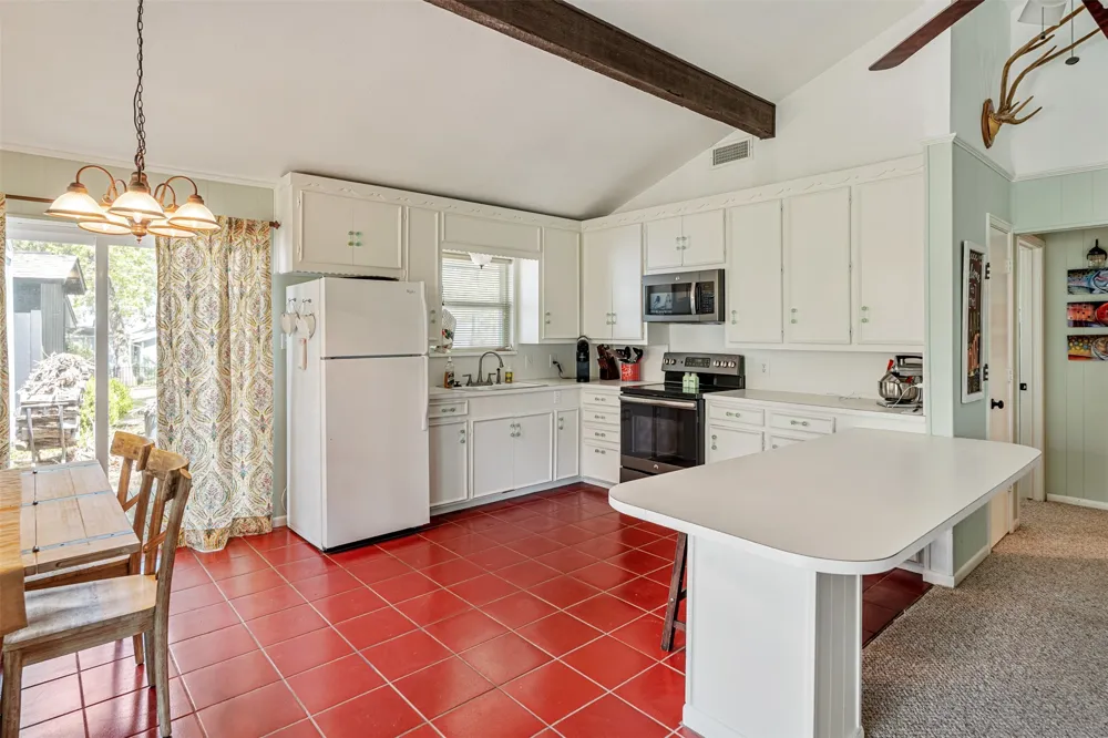 112 Greenwood Drive Trinidad, TX 75163