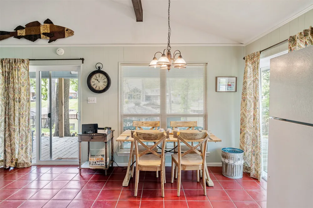 112 Greenwood Drive Trinidad, TX 75163