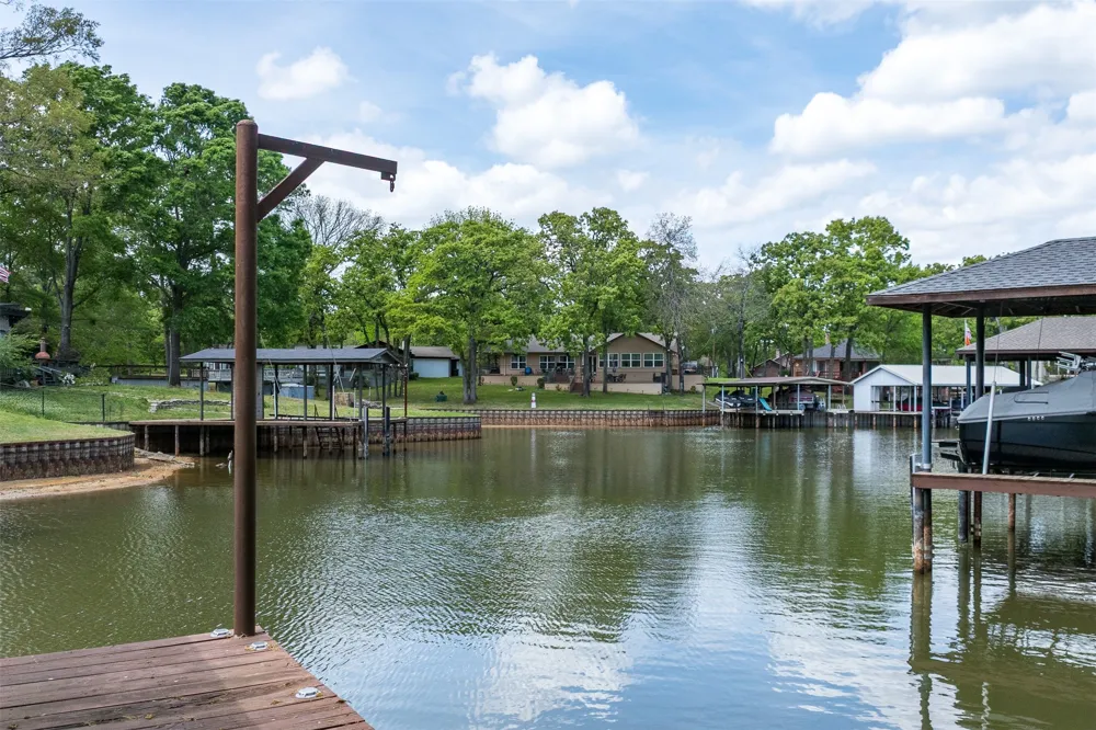 112 Greenwood Drive Trinidad, TX 75163
